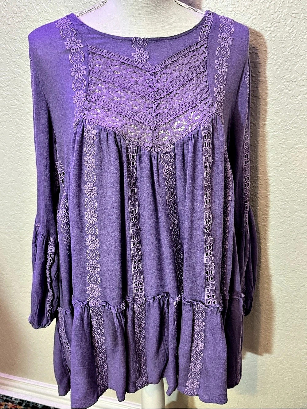 Free People Embroidered Tunic in Purple Size Medium (B2)